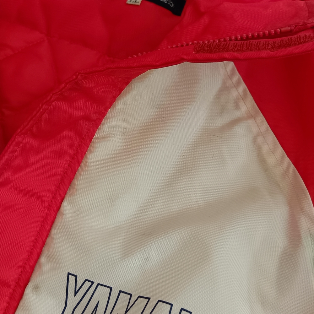 Yamaha Red and White Racing Jacket - Picture 2 of 7